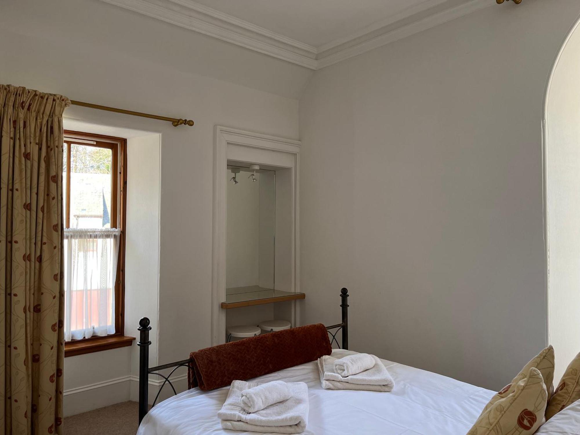 Lairds And Keepers Apartments Dunkeld Bagian luar foto