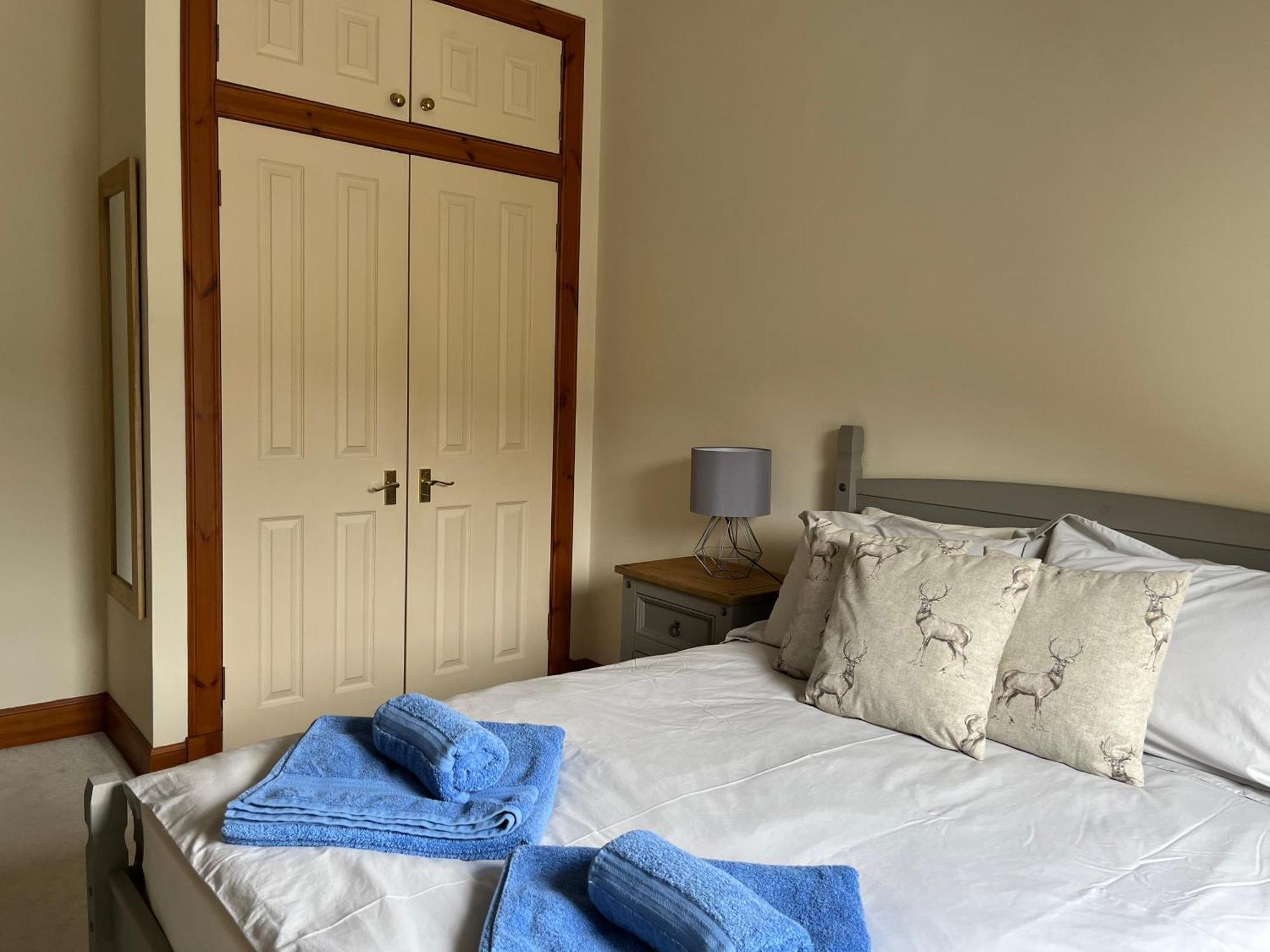 Lairds And Keepers Apartments Dunkeld Bagian luar foto